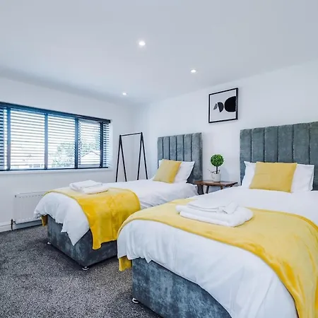 The Retreat - Sleeps 10 - Yorksha Semesterbostad Leeds (West Yorkshire)