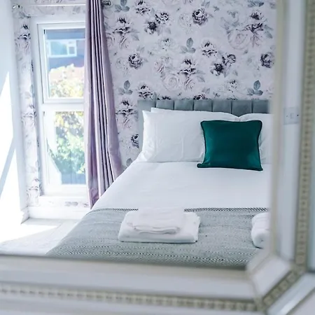 Vakantiehuis The Retreat - Sleeps 10 - Yorksha *