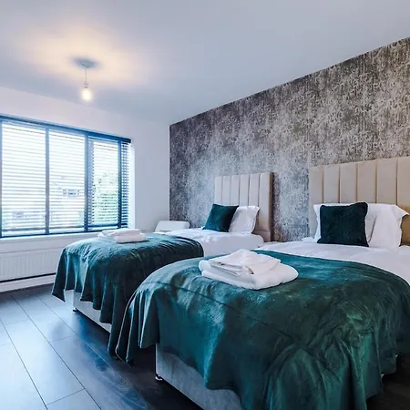Vakantiehuis The Retreat - Sleeps 10 - Yorksha Leeds (West Yorkshire)