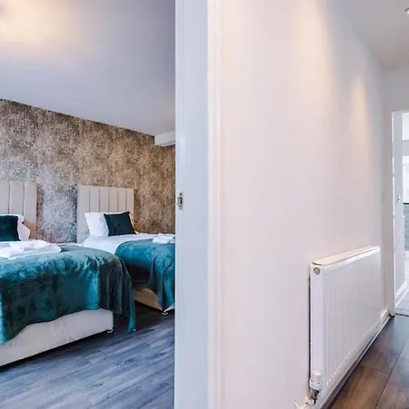 The Retreat - Sleeps 10 - Yorksha Vakantiehuis *