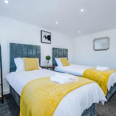 Semesterbostad The Retreat - Sleeps 10 - Yorksha Leeds (West Yorkshire)